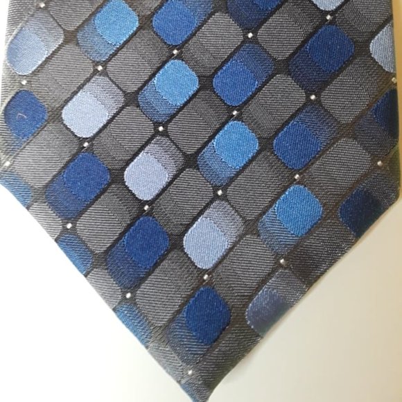 VAN HEUSEN - 65% SILK & 35% POLYESTER - BLUE & WHITE & GRAY- MULTICOLORS - E2 - Picture 1 of 3